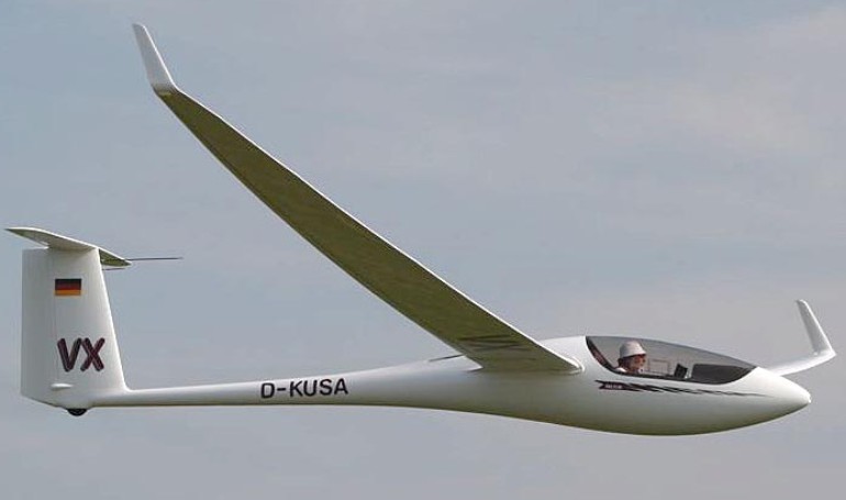 SCHLEICHER ASH-31Mi AS31 aircraft photograph