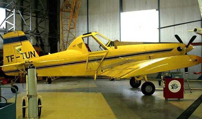 AIR TRACTOR AT-302 AIR TRACTOR AT-400 AIR TRACTOR AT-402 AT3T aircraft photograph
