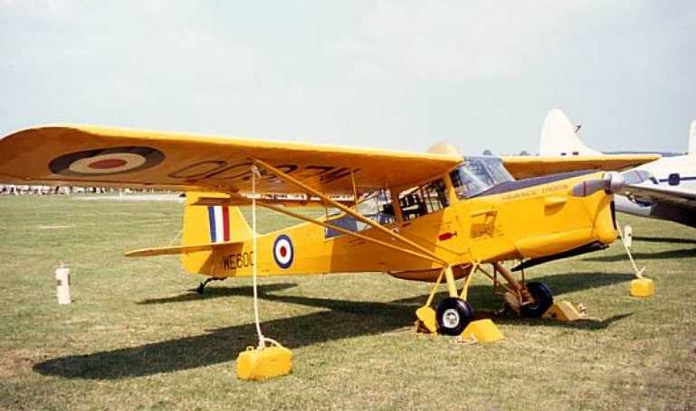 AUSTER Auster T7 AUSTER Q AUS7 aircraft photograph