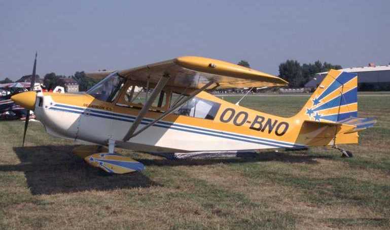 AMERICAN CHAMPION 8 Scout AMERICAN CHAMPION 8 Super Decathlon BELLANCA 8 Decathlon BELLANCA 8 Scout CHAMPION 8 Decathlon BL8 aircraft photograph
