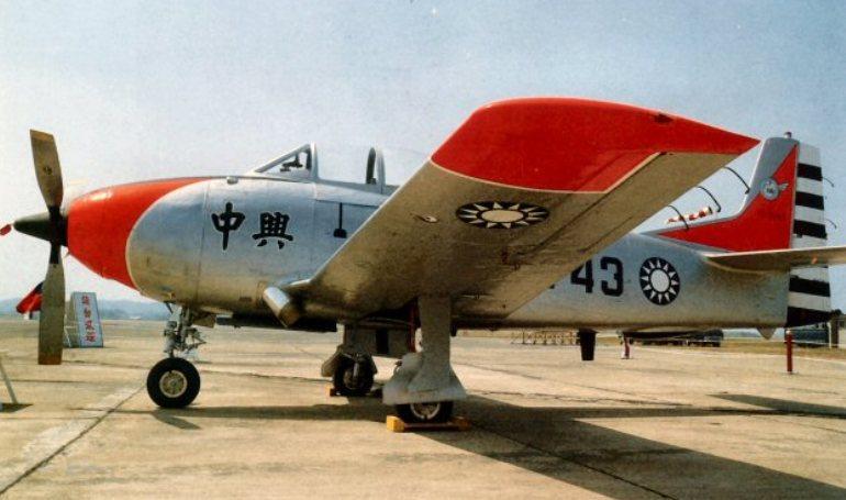 AIDC A-CH-1 Chung-Tsing AIDC R-CH-1 Chung-Tsing AIDC T-CH-1 Chung-Tsing CH1 aircraft photograph