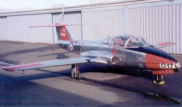 CANADAIR CL-41 Tutor CANADAIR CT-114 Tutor CL41 aircraft photograph
