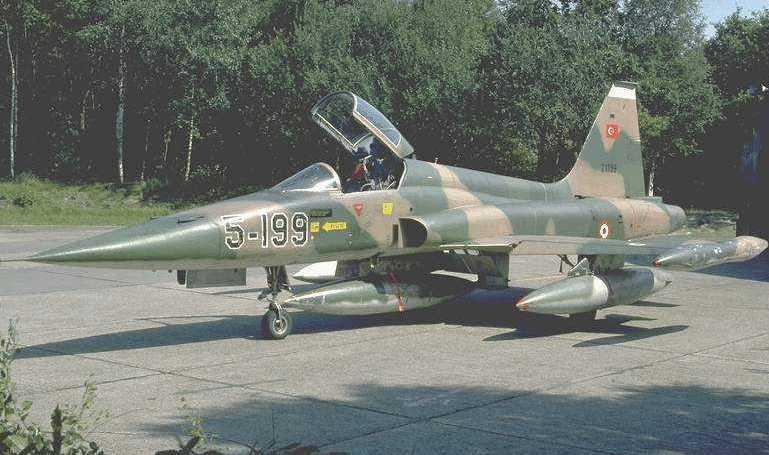 AIDC F-5 Chung-Cheng CANADAIR CF-5 CANADAIR CF-116 CANADAIR CL-219 CANADAIR CL-226 CANADAIR NF-5 CASA A-9 CASA AR-9 CASA SF-5 CASA SRF-5 F+W EMMEN F-5 Tiger 2 KOREAN AIR F-5 Chegoong-Ho KOREAN AIR F-5 Tiger 2 NORTHROP F-5 Freedom Fighter NORTHROP F-5 Tiger 2 NORTHROP N-156C Freedom Fighter NORTHROP N-156F Freedom Fighter NORTHROP RF-5 Freedom Fighter NORTHROP RF-5 Tigereye NORTHROP F-5 Azarakhsh F5 aircraft photograph