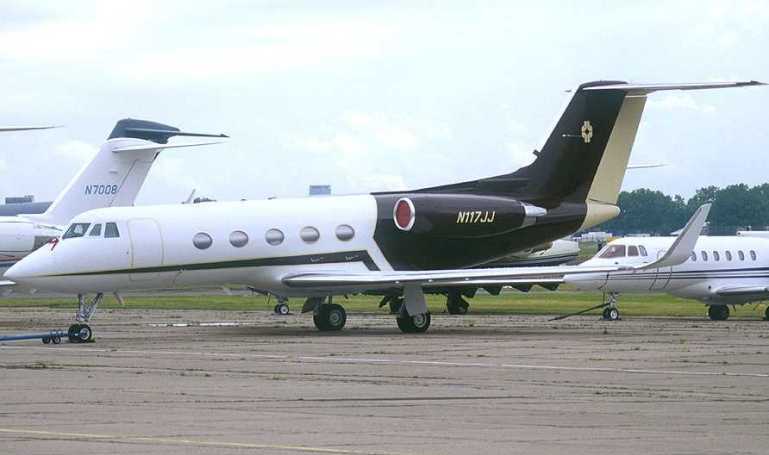 GRUMMAN C-20J Gulfstream 2SP GRUMMAN G-1159 Gulfstream 2 GRUMMAN G-1159 Gulfstream 2SP GRUMMAN G-1159B Gulfstream 2B GRUMMAN VC-11 Gulfstream 2 GRUMMAN AMERICAN G-1159 Gulfstream 2 GRUMMAN AMERICAN G-1159 Gulfstream 2SP GRUMMAN AMERICAN G-1159B Gulfstream 2B GRUMMAN AMERICAN G-1159TT Gulfstream 2TT GULFSTREAM AMERICAN G-1159 Gulfstream 2 GULFSTREAM AMERICAN G-1159 Gulfstream 2SP GULFSTREAM AMERICAN G-1159B Gulfstream 2B GULFSTREAM AMERICAN G-1159TT Gulfstream 2TT GLF2 aircraft photograph