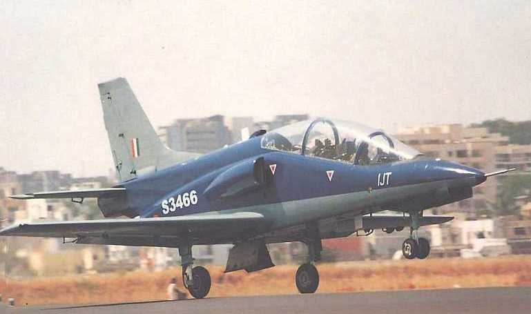 HINDUSTAN HJT-36 Sitara HT36 aircraft photograph