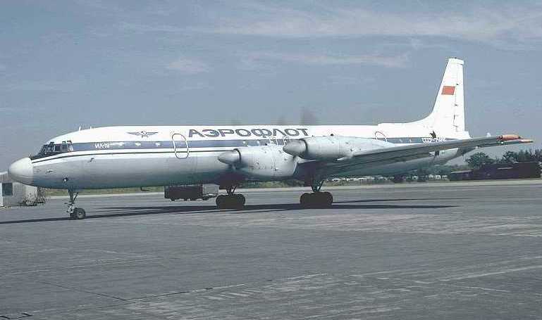 ILYUSHIN Il-18 ILYUSHIN Il-18 Bizon ILYUSHIN Il-20 ILYUSHIN Il-22 Zebra ILYUSHIN Il-24 IL18 aircraft photograph