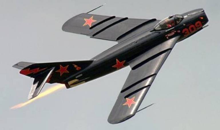 CHENGDU FT-5 CHENGDU JJ-5 MIKOYAN MiG-17 PZL-MIELEC LiM-5 PZL-MIELEC LiM-6 SHENYANG F-5 SHENYANG FT-5 SHENYANG J-5 SHENYANG JJ-5 MG17 aircraft photograph