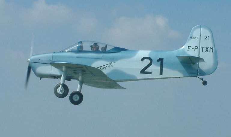 JURCA MJ-2 Temp?te JURCA MJ-20 Temp?te JURCA MJ-22 Temp?te SIRAVIA MJ-22 Temp?te MJ2 aircraft photograph