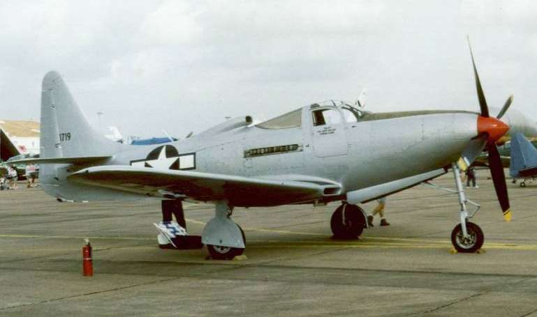 BELL P-39 Airacobra P39 aircraft photograph