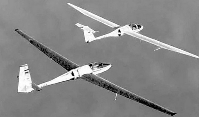 RHEIN Sirius 2 SIR2 aircraft photograph