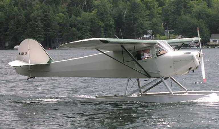 TAYLORCRAFT (1) 19 Sportsman TAYLORCRAFT (1) F-19 Sportsman TF19 aircraft photograph