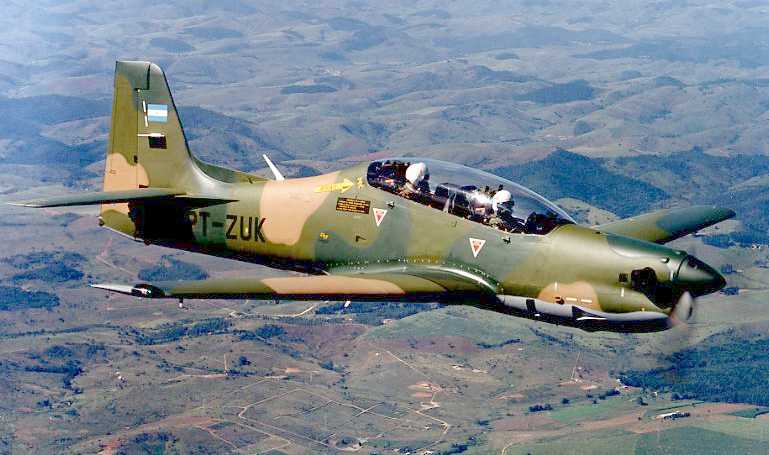 AOI EMB-312 Tucano EMBRAER A-27 Tucano EMBRAER EMB-312 Tucano EMBRAER EMB-312F Tucano EMBRAER T-27 Tucano SHORT S-312 Tucano TUCA aircraft photograph